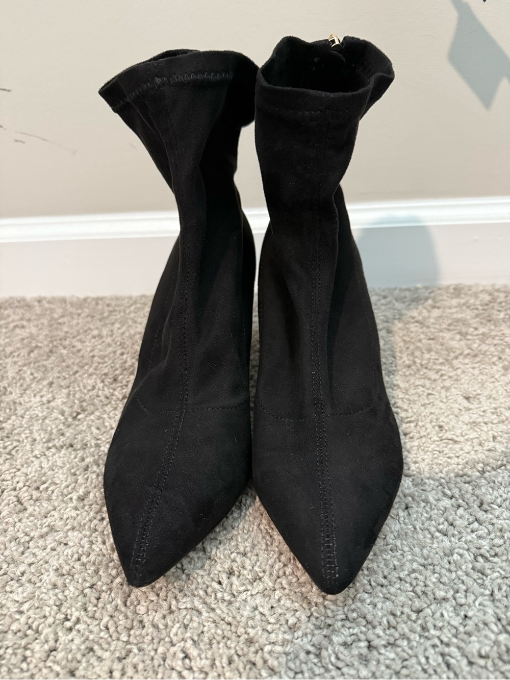 Allegra K Black Faux Suede Pointed Toe Ankle Boots Size 8 Ring Zip Block Heel